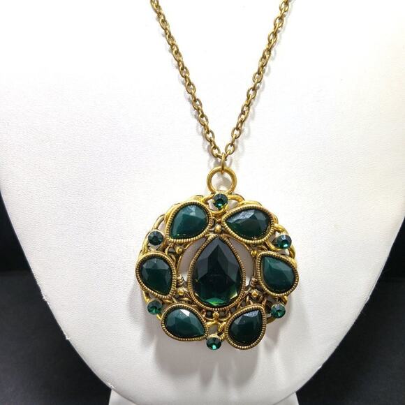 Emerald Green Rhinestone Pendant Necklace, 34 Inch Rustic Gold Tone Chain - Picture 2 of 7